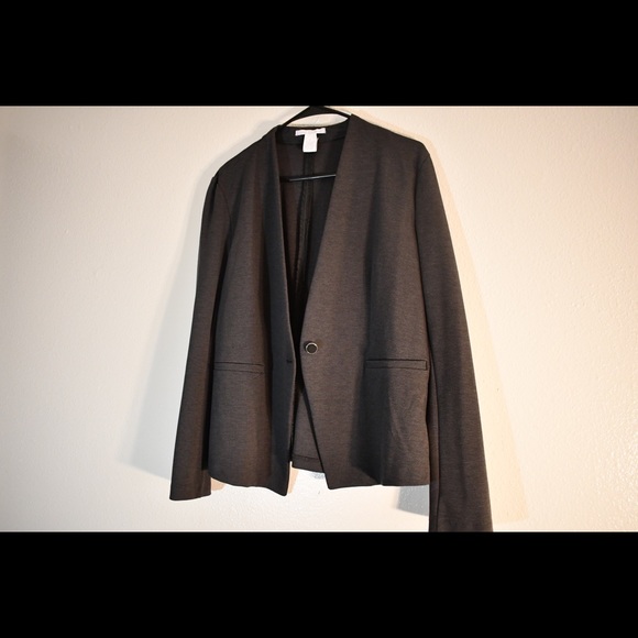 Blazer - Picture 2 of 3